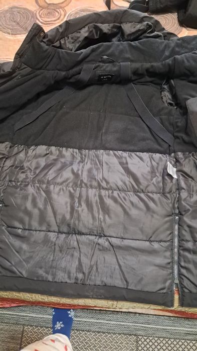 Продам пуховик зима подростковый