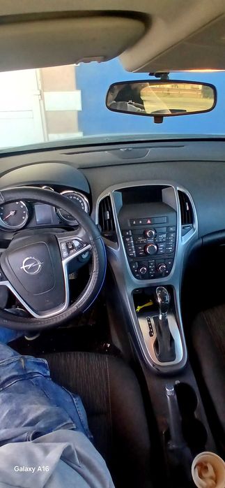 Vand opel vectra 1.6 benzina 2016