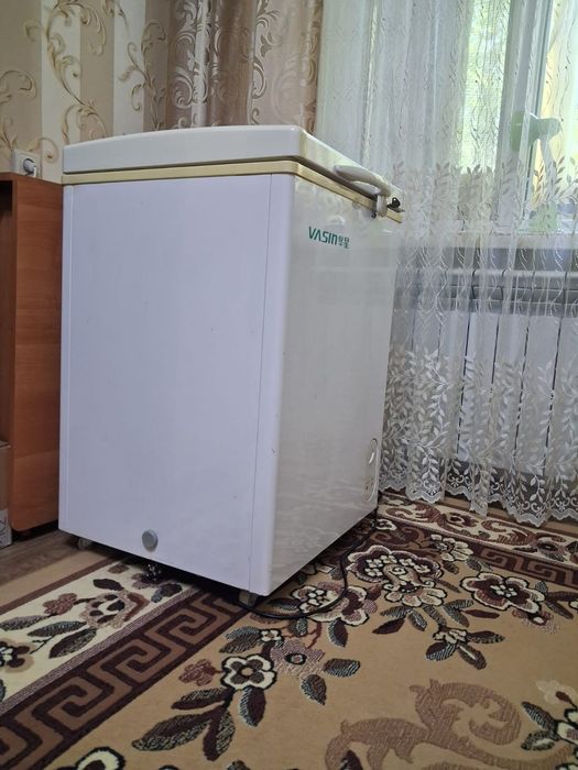 Продам морозильную камеру