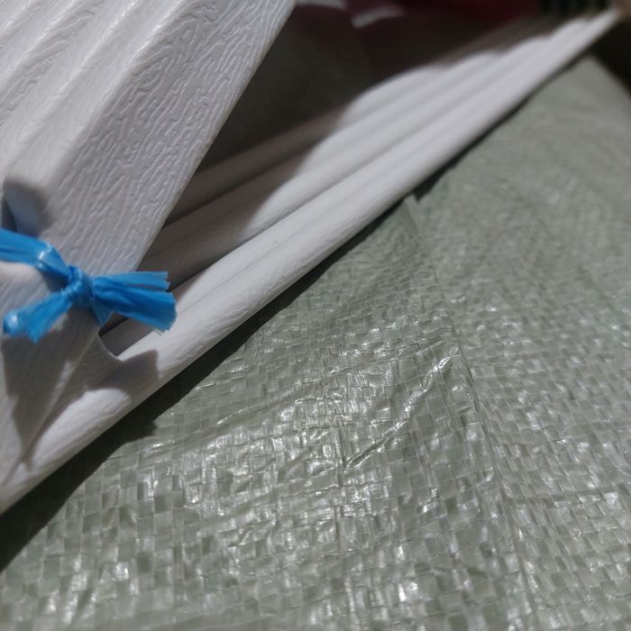 Вешалка плечики для одежды