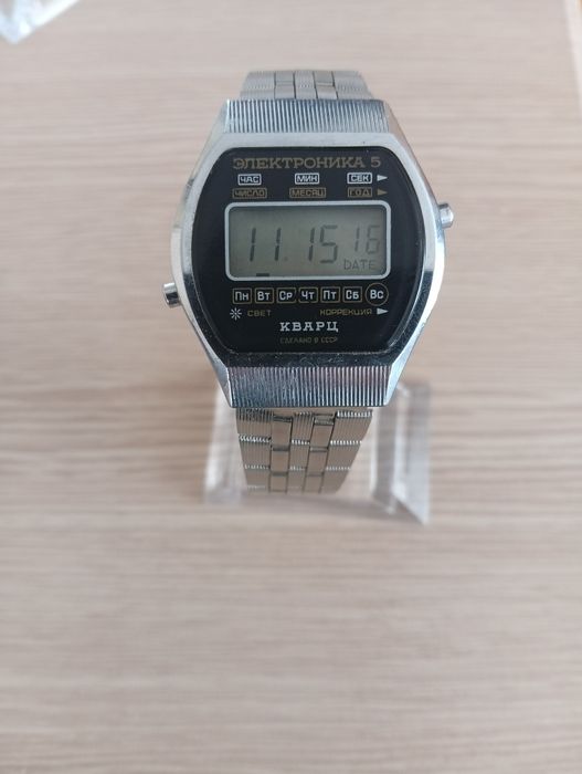 Часы электроника ссср