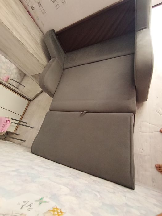 Продам диван компактный