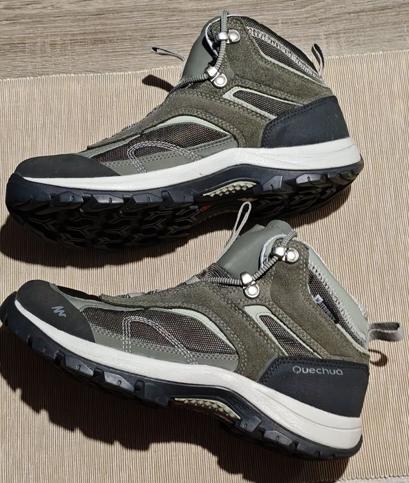Дамски/Детски туристически обувки Quechua MH100 Mid