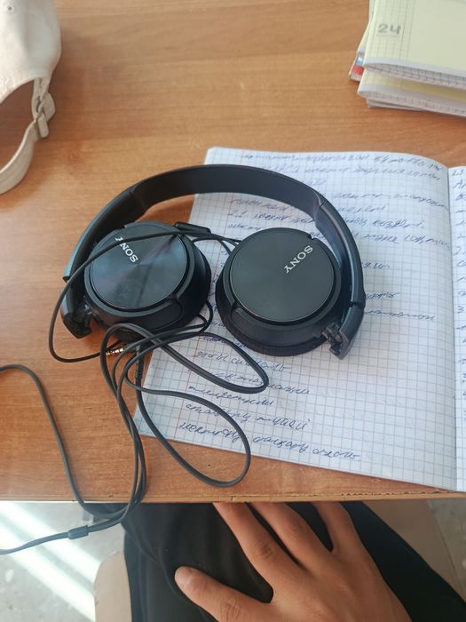 SONY ноушник сатылады