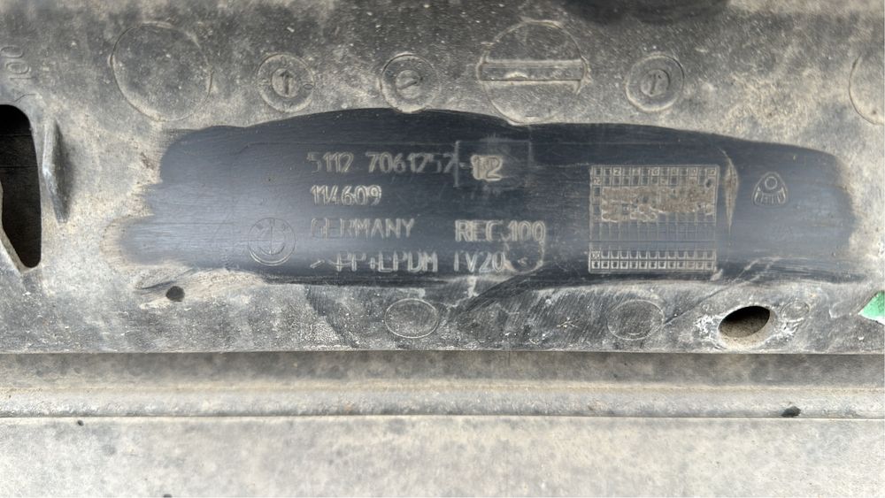 Продам бампер bmw 5 series e60