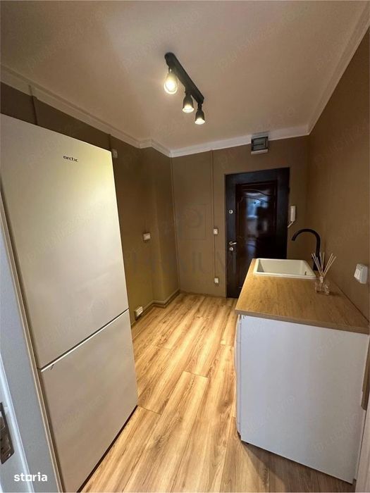 Complexul Studentesc - Garsoniera - 26 Mp Utili - Etaj 2 - Renovata -