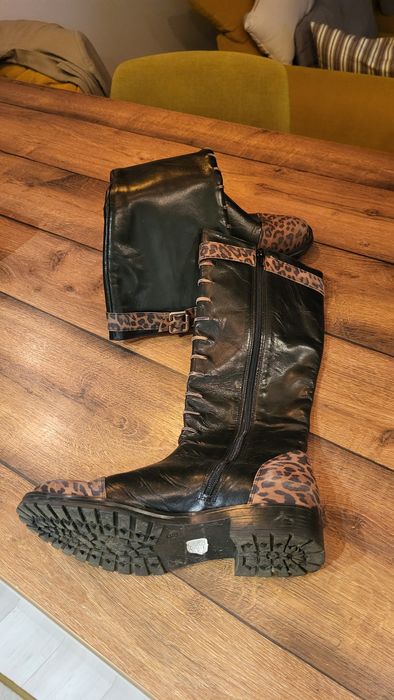 Vând cizme piele marime 39 + geanta O bag noua