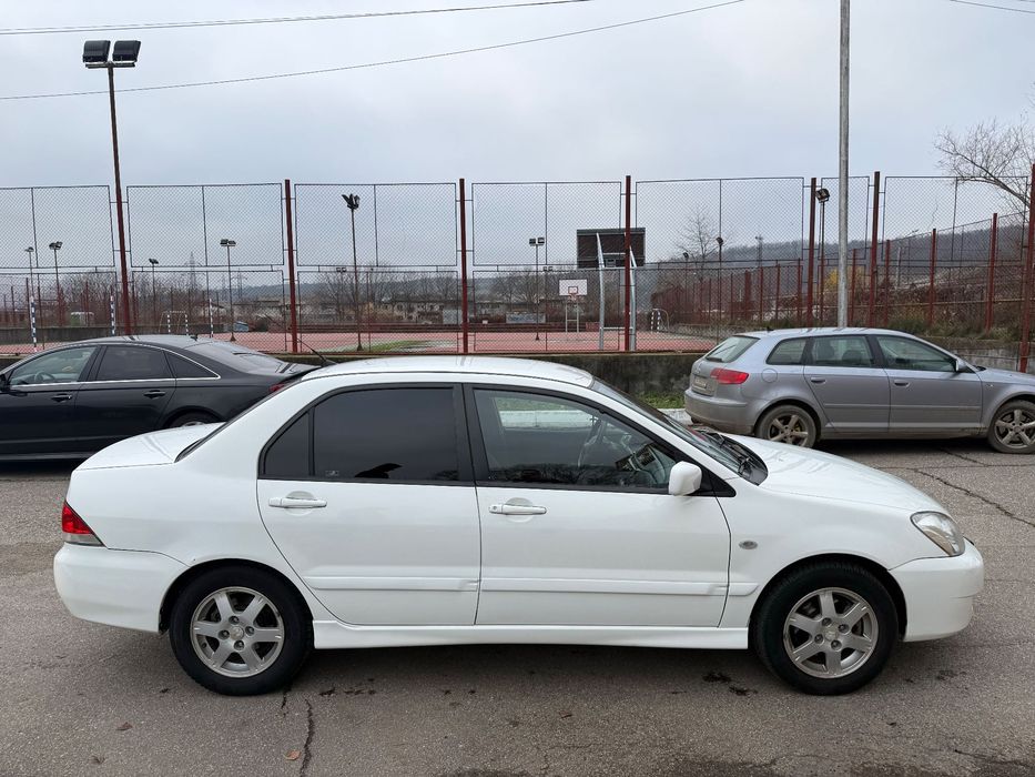 Mitsubishi Lancer 2008 – 1.6 benzină, proprietar unic