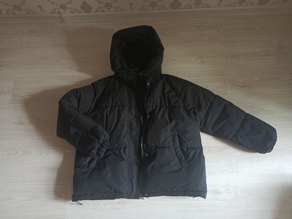 Зимняя теплая куртка