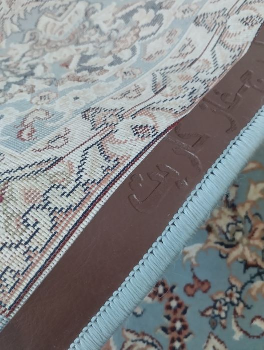 Продам ковёр 250х350 R