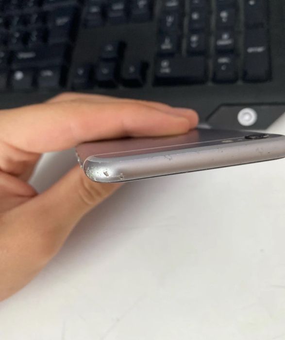 Vând iPhone 6s citiți descrierea