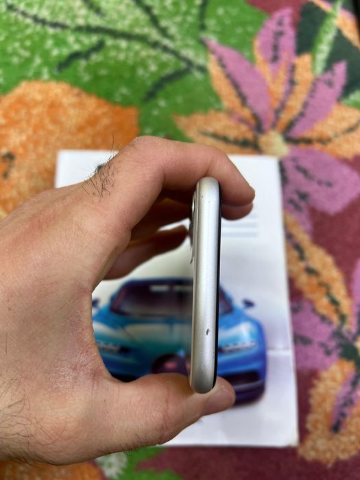 Iphone 11 64gb акб 100%