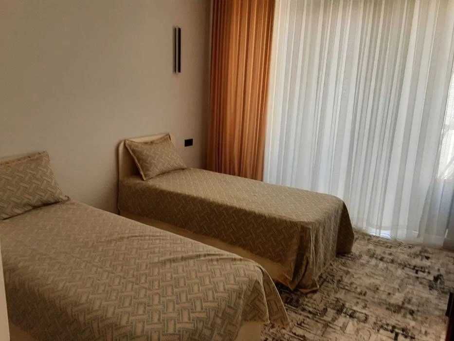 Сдается шикарная 3 комнатная квартира на Юнусабаде