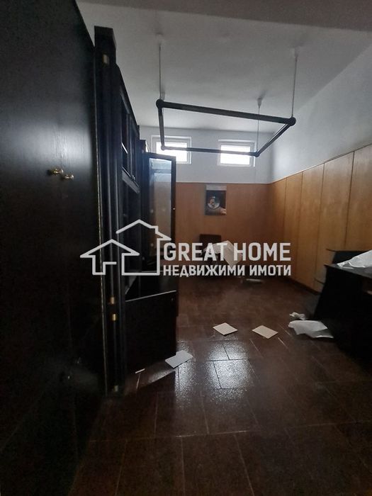 Дава се под наем Магазин в Търговище, Център - 120 кв.м за 816 € - Снимка #4