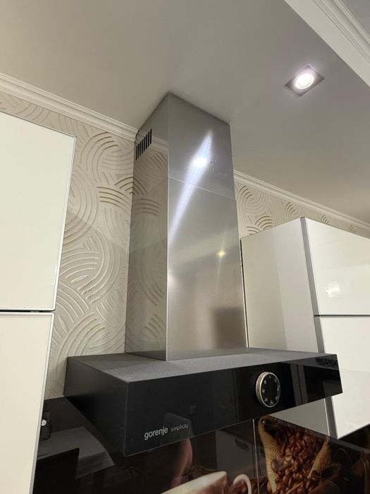 Кухонная вытяжка