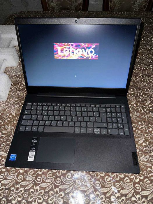 Lenovo Ideapad 3