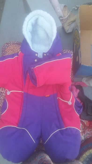 Зимние комбинезоны