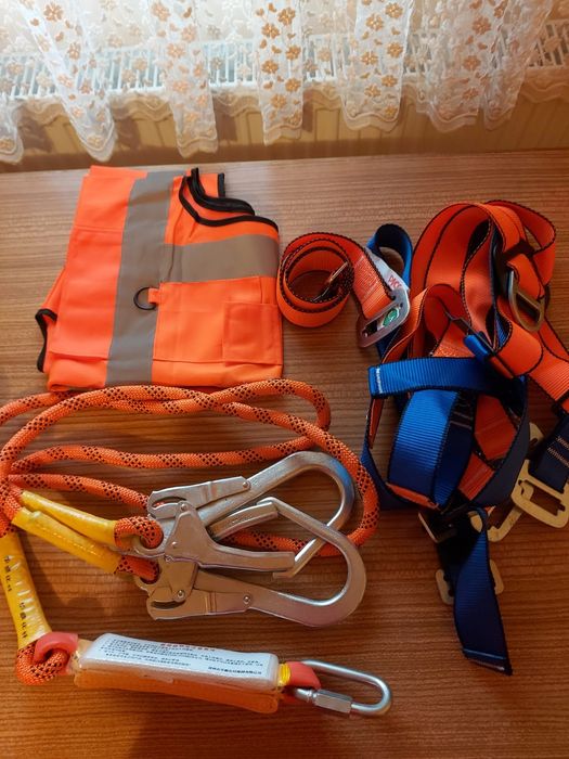 Set chingi pt ancorare preț 250 lei setul