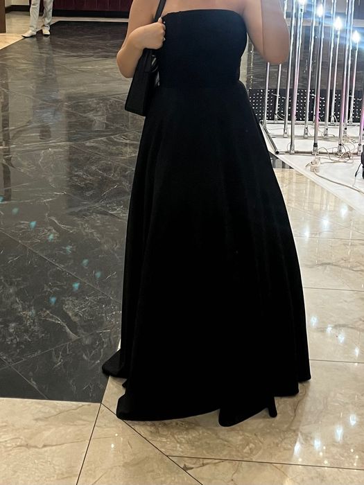 Выпускное платье черного цвета