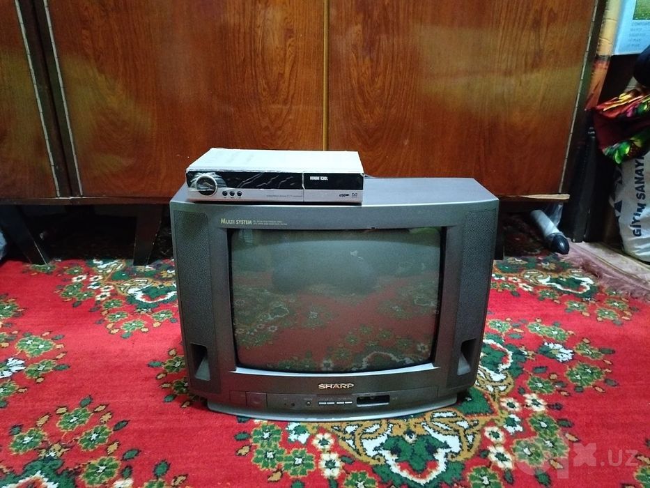 Televizor tuneri bilan birga sotiladi