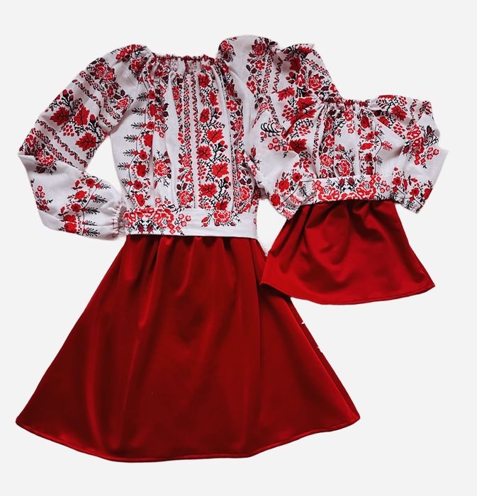 Еднакви Рокли за майка и дъщеря с нородни мотиви / нородна носия