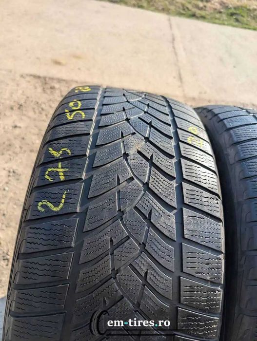 275/50 R20 • Iarna • Goodyear Ultra Grip Performance 113V | 2 buc | Pret/buc