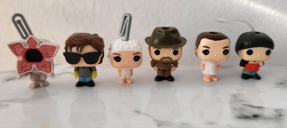 Продам фигурки из киндера джой ОСД