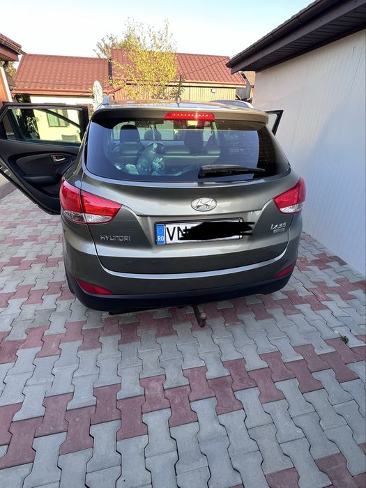 HYUNDAI ix35 2011 — imagine 2