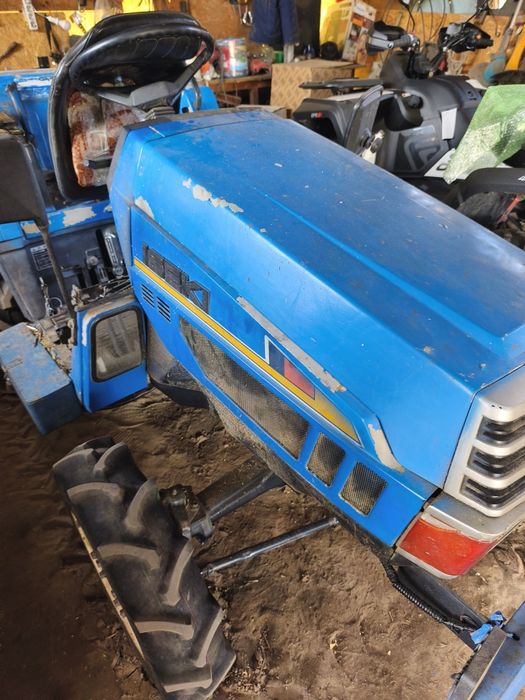 Vând tractorașe iseki 22 cp stare de funcționare foarte buna