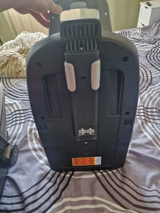 Maxi cosi детско столче + основа,пълен комплект,isofix