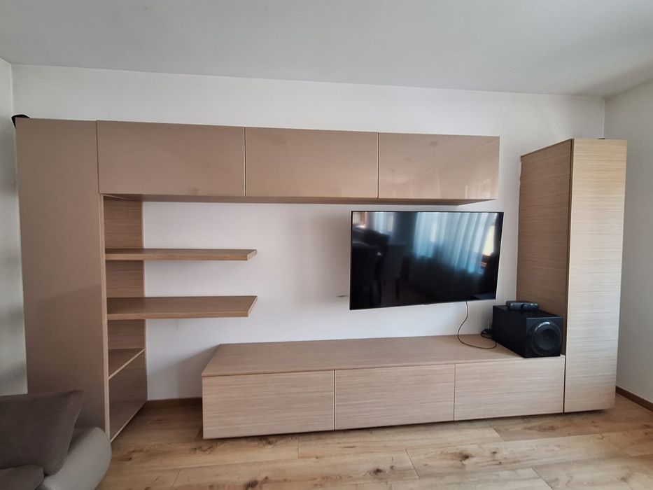 De vânzare mobila living