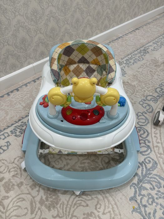 Ходунок три в одном