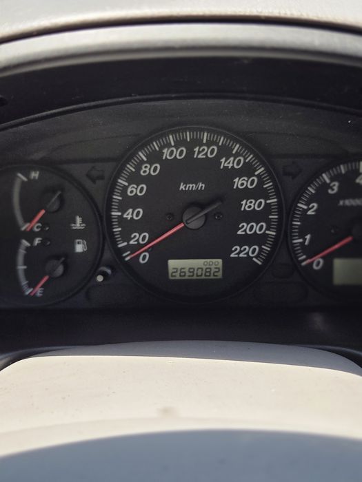 Mazda premacy 2001
