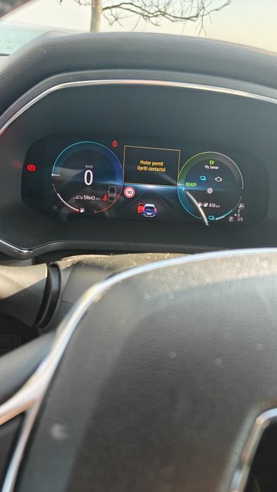 Renault captur e-tech/plug-in hibrid/160cp/60000 km