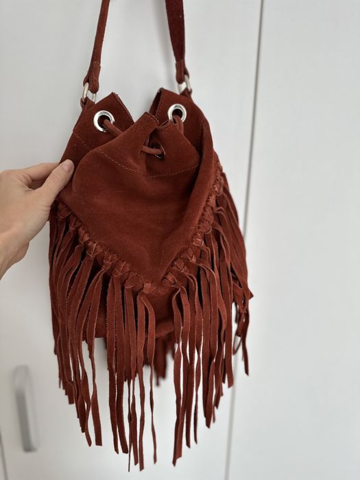 Geanta din piele naturala cu franjuri Zara