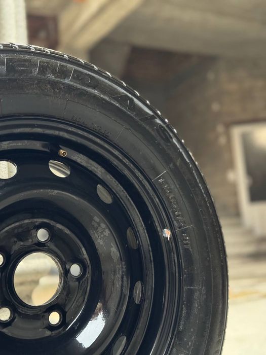 Шины + диски в комплект срочная продажа