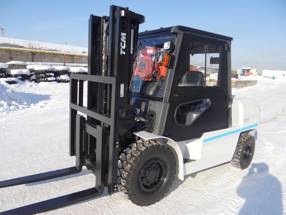 Японский вилочный погрузчик