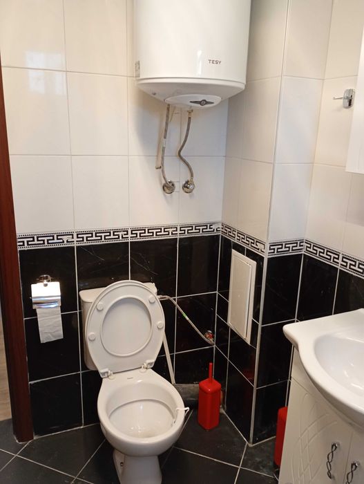 Дава се под наем Двустаен апартамент в Варна, Аспарухово - 60 кв.м за 500 € - Снимка #4