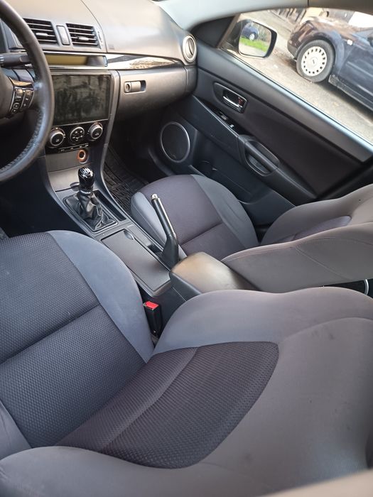 Mazda 1.6  105 cp 2009