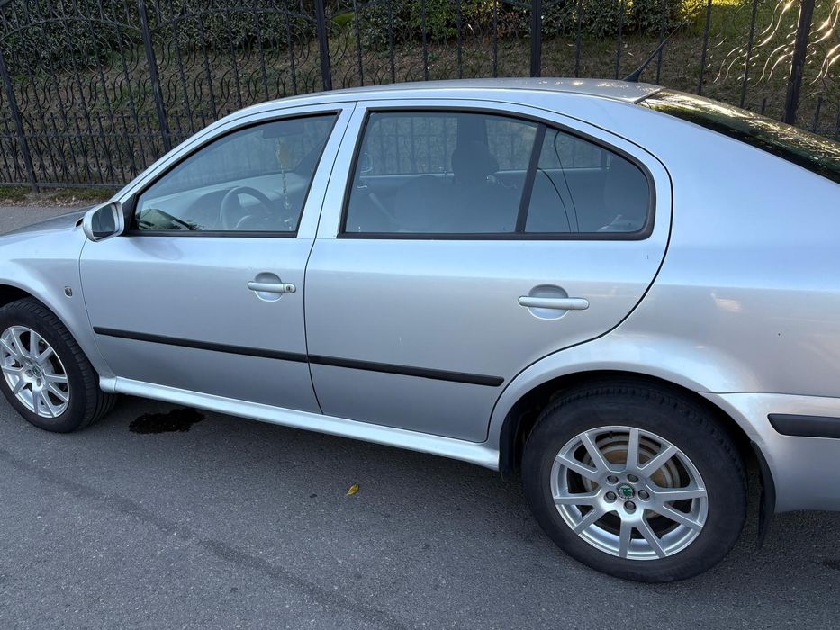Vand Skoda Octavia 1