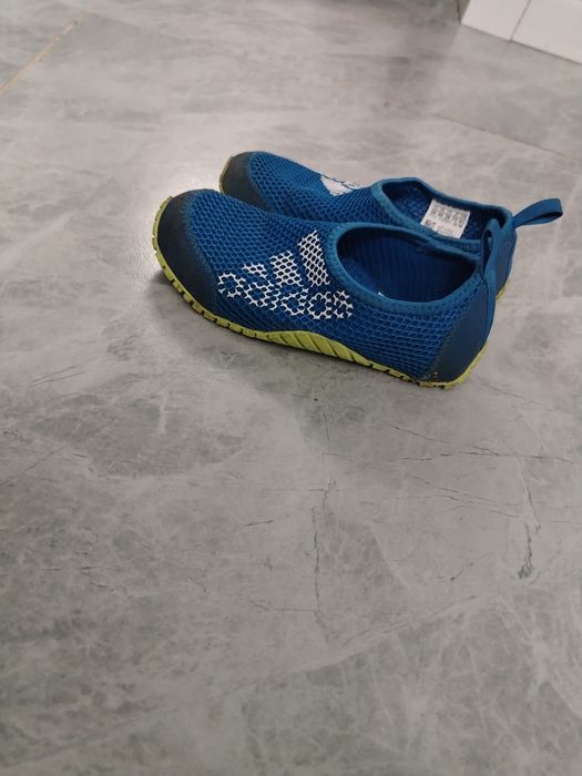 Кроссовки на мальчика