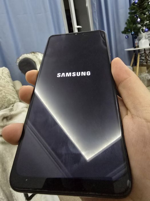 Продам телефон Samsung galaxy A12