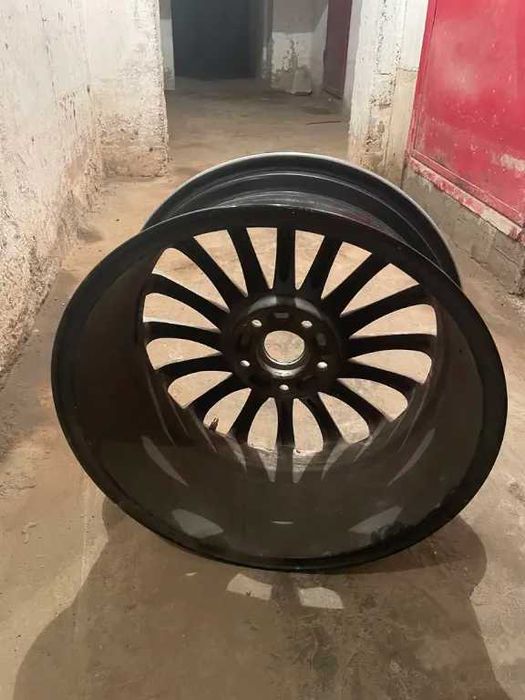 Jante aliaj Torque 18" 5x114.3 - set 4 buc, cu capace și prezoane