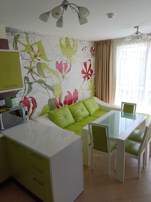 Продава се Тристаен апартамент в к.к. Слънчев бряг - 68 кв.м за 1258 €/кв.м - Снимка #2