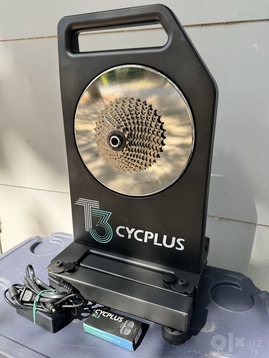 Продаю велостанок CYCPLUS T3