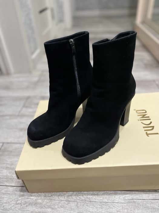 Продам обувь оазмер 37-38