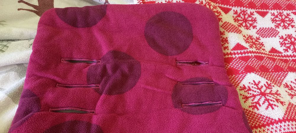 Две зимни чувалчета за количка или столче за кола