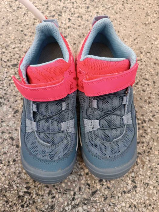 маратонки за момиче 32,5; 33,34 номер