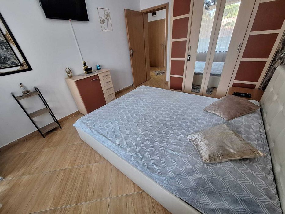 Просторен двустаен в хубав комплекс в Слънчев Бряг