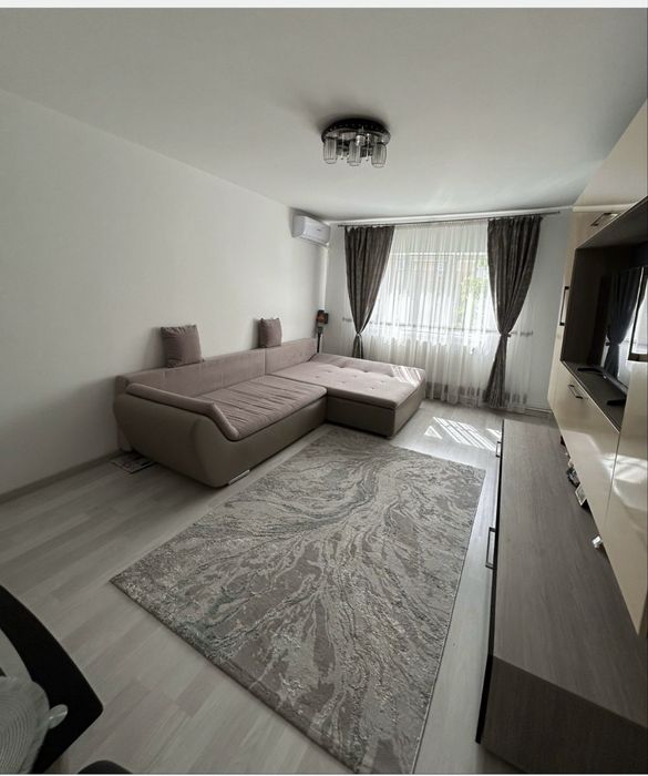 Apartament 3 camere decomandat